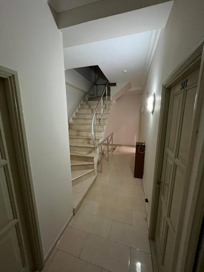 Hotel Dolphin Batumi Exterior photo